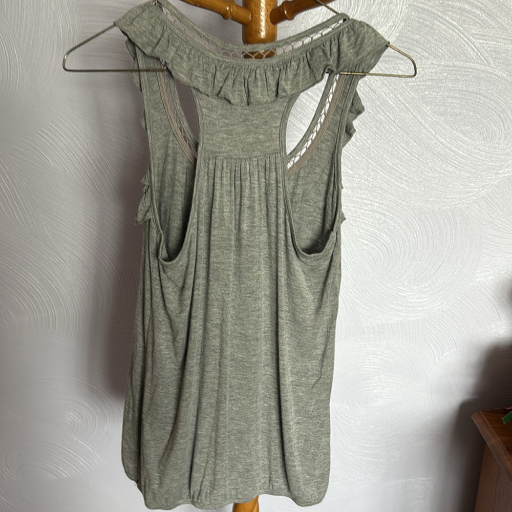 Three Tank Tops - Picture 9 of 9